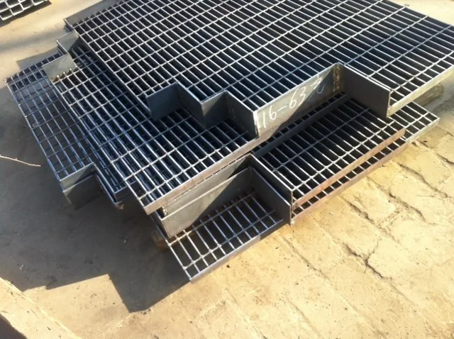 Welded vs Press-Locked